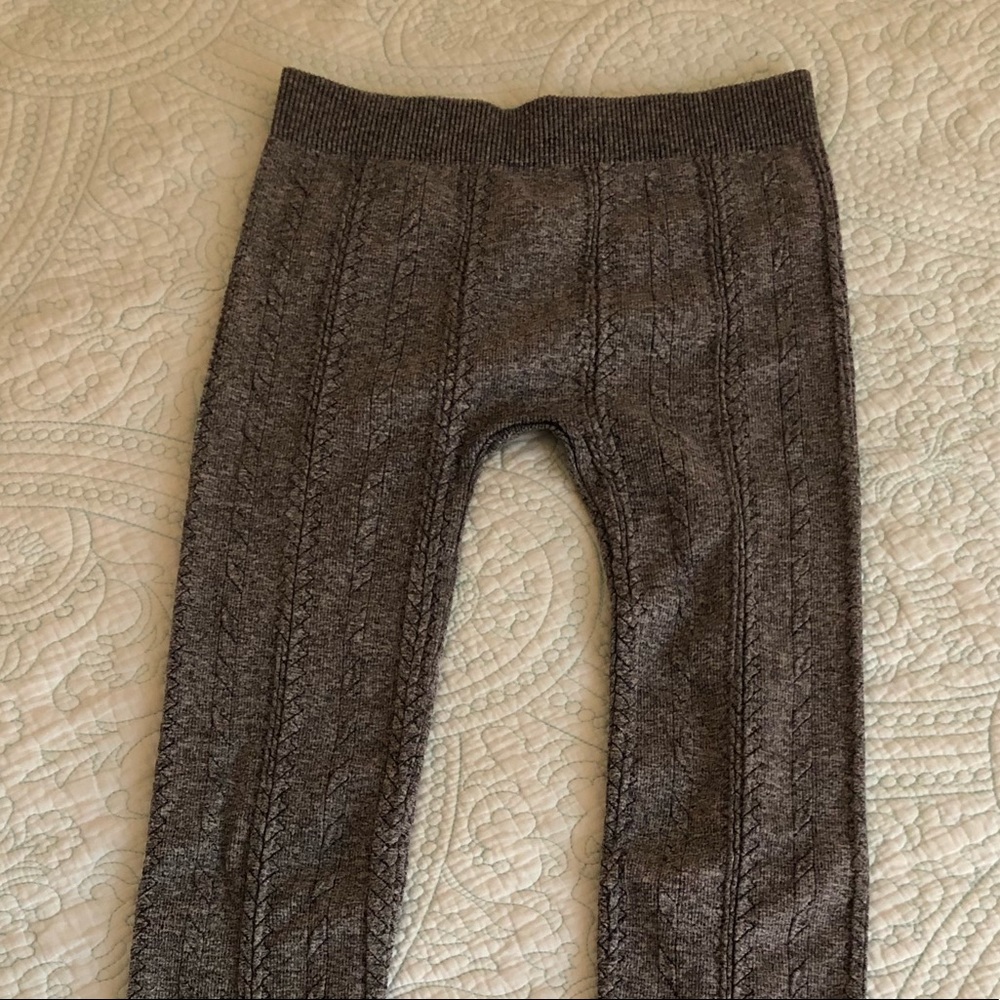 Cable knit print leggings